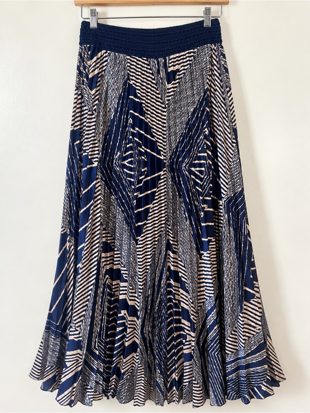 ba&sh Navy & Cream Geometric Pleated Maxi Skirt – Size 40